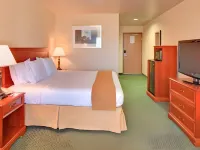 Holiday Inn Express & Suites TEHACHAPI HWY 58/MILL ST. by IHG Hotels in Tehachapi