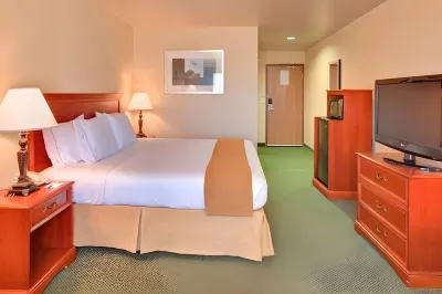 Holiday Inn Express & Suites Tehachapi Hwy 58/Mill ST. Hotel di Tehachapi