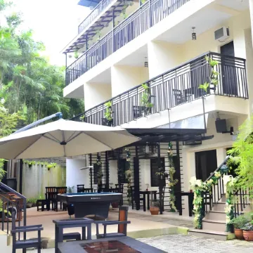 El Renzo Hotel Tagaytay