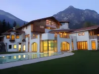 Castelir Suite Hotel