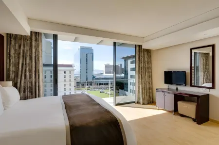 Protea Hotel Cape Town North Wharf