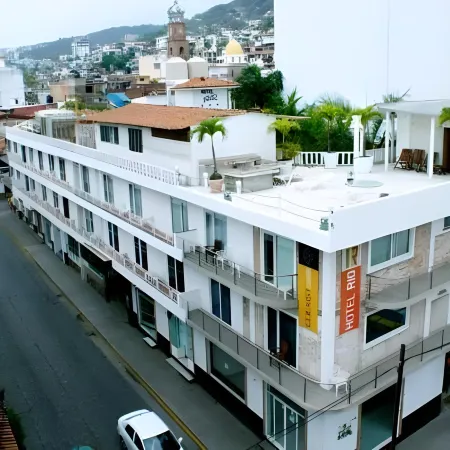 Hotel Rio Malecon