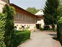 Hotel Ganslhof - Adults Only فنادق في Sankt Leonhard