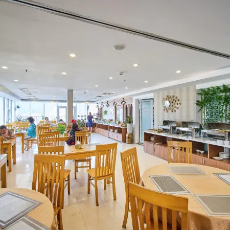 Golden Light Hotel