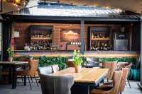 Balmer Lawn - bar