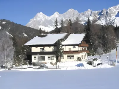 Waldrand Apartments