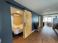 Myriad Fins Cottage and Marina Hotel di Lindsay