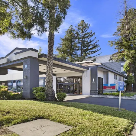 SureStay Plus Hotel by Best Western Sacramento North