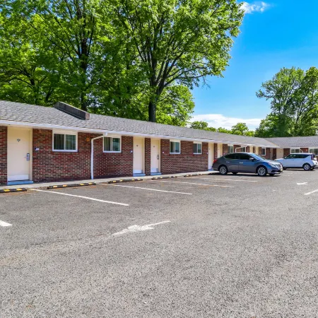 Americas Best Value Inn Avenel Woodbridge