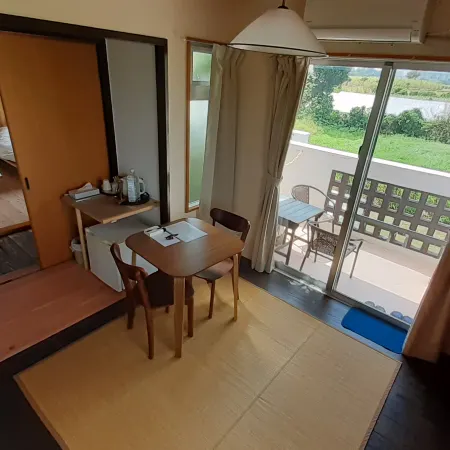Minshuku Yona Pahare (Miyakojima)