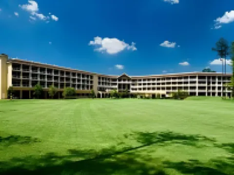 オーバーン マリオット オペライカ リゾート & スパ アット グランド ナショナル オペライカのホテル