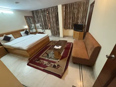 Hotel Siddhi Vinayak Hotels in Station Road
