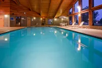 AmericInn by Wyndham Delafield Hotels in Delafield
