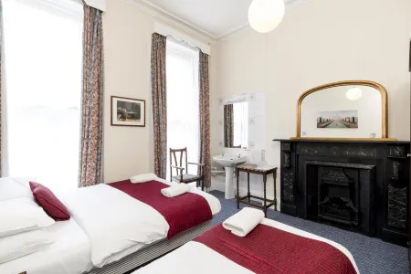 St Athans Hotel