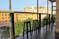 Hostel 90Pods & C O Working