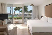 Melia South Beach Hotels in der Nähe von Naveta Alemany