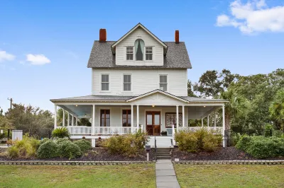 Surf Song Bed & Breakfast