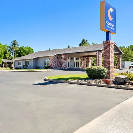 Comfort Inn & Suites