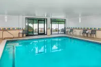 Courtyard Boston Marlborough - Pool