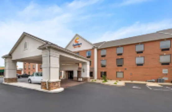 Comfort Suites Louisville Airport Hotels in Jefferson County