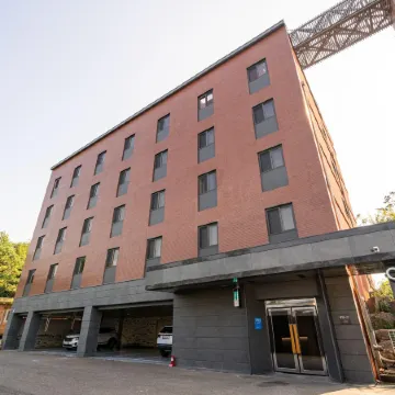 Qvist Hotel