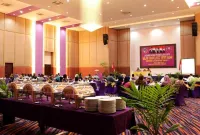 Kyriad Sadurengas Hotel