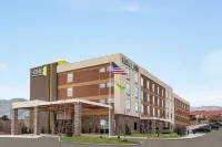 Home2 Suites by Hilton Colorado Springs Hôtels à : Colorado Springs