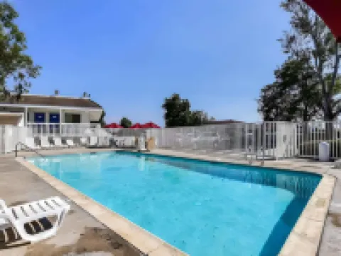 Super 8 by Wyndham Livermore Hotels in Livermore