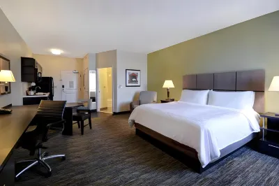 Candlewood Suites Carrollton Hotels in Carrollton