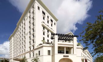 THesis Hotel Miami Coral Gables, Curio Collection by Hilton