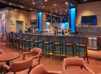 Holiday Inn BLYTHEVILLE by IHG - parking