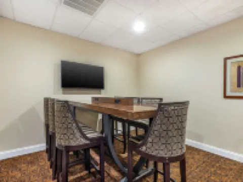 เบสท์เวสเทิร์น โอเชียนซิตี้ โฮเทลแอนด์สวีทส์ โรงแรมในโอเชียนซิตี้