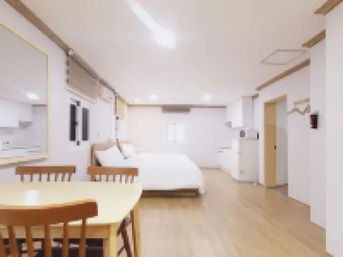 Sokcho Pine View Hotel Hotels near Sinheungsa Temple