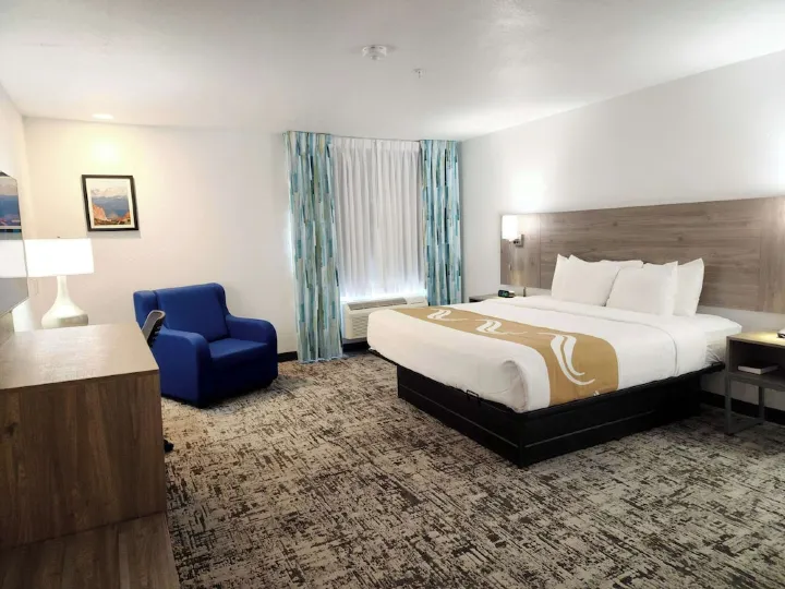 Quality Inn & Suites Denver International Airport