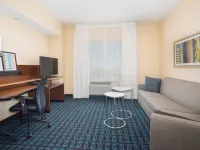 Fairfield Inn & Suites Burlington Hotels in Kit Carson County