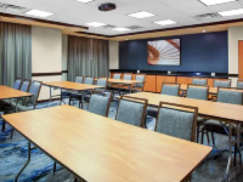 Fairfield Inn & Suites Milledgeville Hotels in Baldwin County