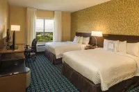 Fairfield Inn & Suites Pittsburgh North/McCandless Crossing Hotels in Allegheny County