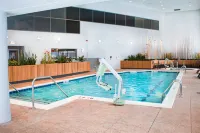 Chicago Marriott Schaumburg - Pools