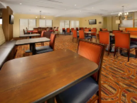 TownePlace Suites by Marriott Eagle Pass イーグル・パスのホテル
