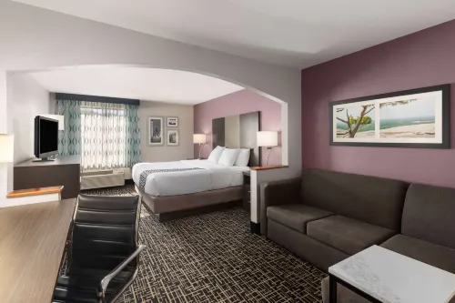 La Quinta Inn & Suites by Wyndham Snellville-Stone Mountain - Parkering