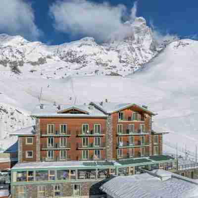 Hotiday Room Collection - Cervinia Hotel Exterior