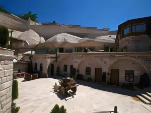 Grand Cave Suites