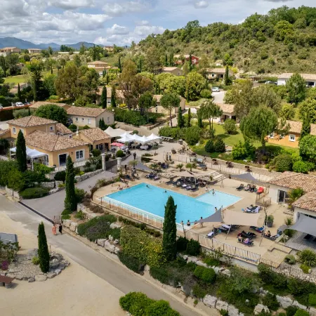 Villas privées Avec Piscine et Spa en Pleine Nature