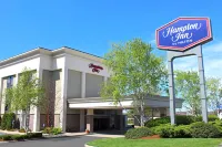 Hampton Inn Fall River/Westport Các khách sạn ở Bristol