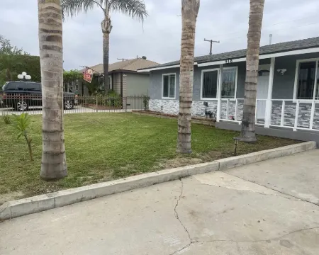 3-bedroom farm stay just 13 minutes from Santa Anita Park โรงแรมในอาซูซ่า