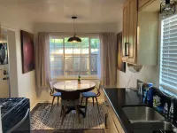 Clean Luxury & Comfortable Beds - Centrally Located Home with Backyard Hotels in Modesto