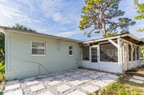 Island Retreat - Near Cocoa Beach & Port Canaveral - Rocket Launch Views