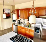 Classic uptown mansion Hotels in Butte