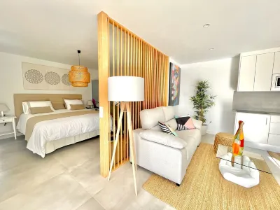TAJUYA SUITE Hotels in der Nähe von Los Canarios
