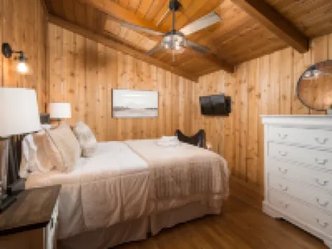 Blue Ridge Cabin with Modern Farmhouse Decor on Private Stream Hotels in Watauga